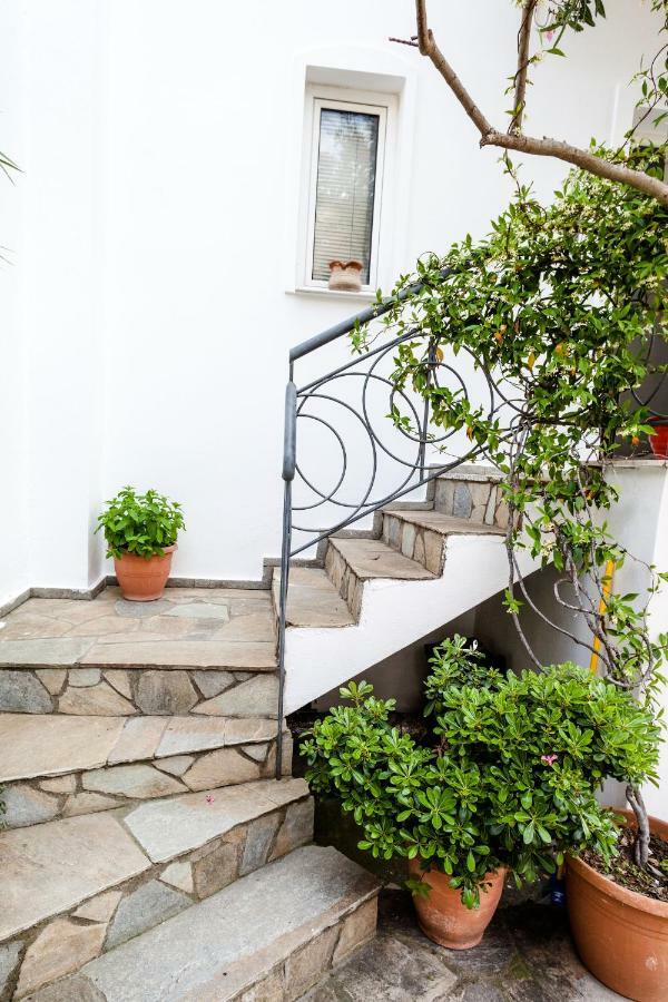 Casa Bianca Μεζονέτα Με Θέα Στη Θάλασσα Apartamento Néos Marmarás Exterior foto